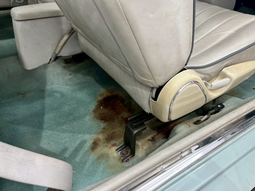 日産 フィガロ 施工前